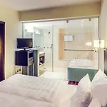 Отель Mercure 4*