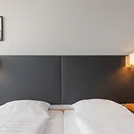 Отель Mercure
