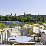 Mercure Hotel 4*