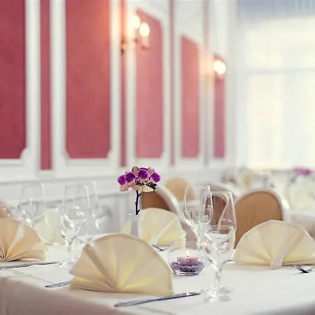 Отель Mercure Потсдам