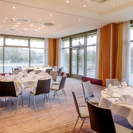 Отель Mercure 4*