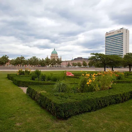 Mercure Отель Потсдам