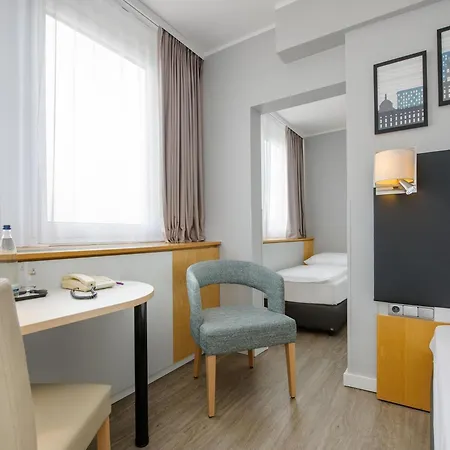 Отель Mercure 4*