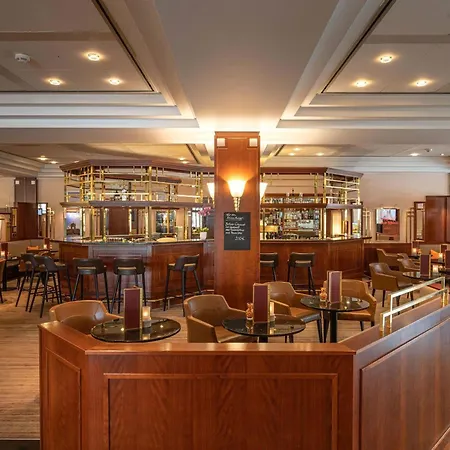 Отель Mercure