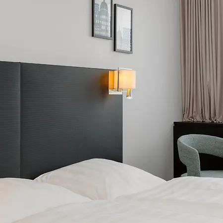 Mercure Отель Потсдам