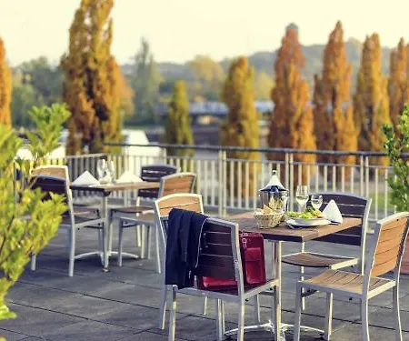 Отель Mercure 4*