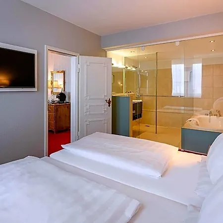 Mercure Отель 4*