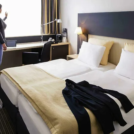 Otel Mercure 4*